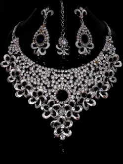 rhodium_necklace_jewelry_31076FN3740